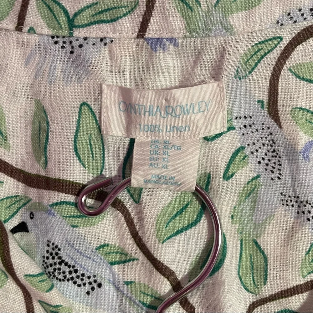 Cynthia Rowley Linen Blouse Women’s XL Button-Front Bird‎ Tropical - Picture 7 of 7